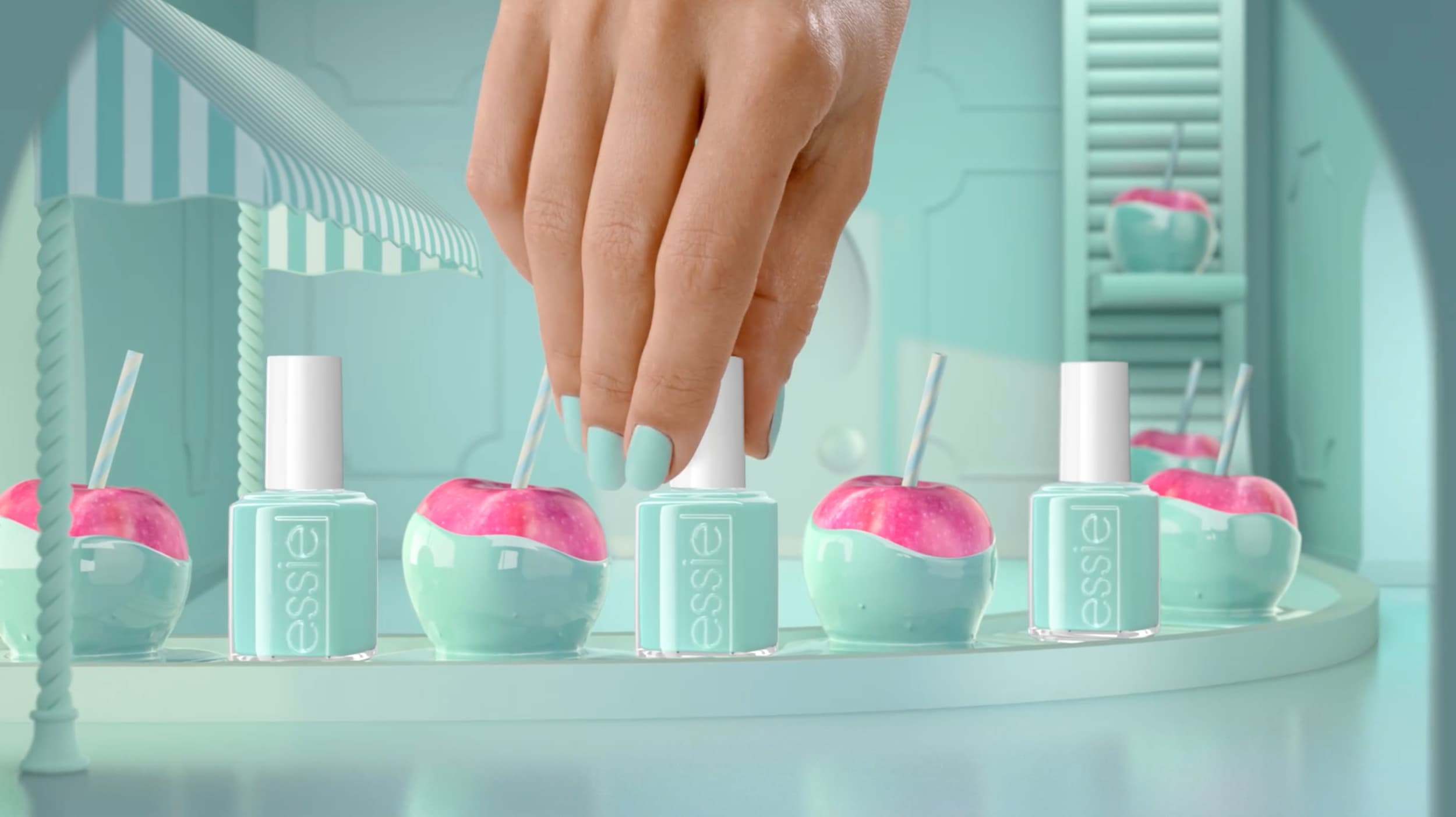 Essie gallery image 4